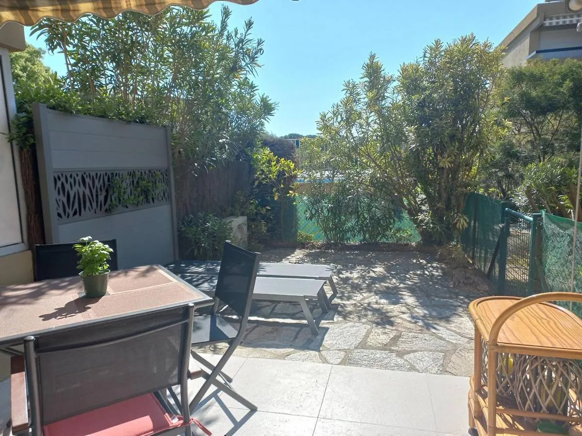 T1 Climatise Avec Jardin, Piscine, Tennis, A 750M De La Plage - Parc Des Oliviers - Fr-1-610-85 Bormes-les-Mimosas Francie